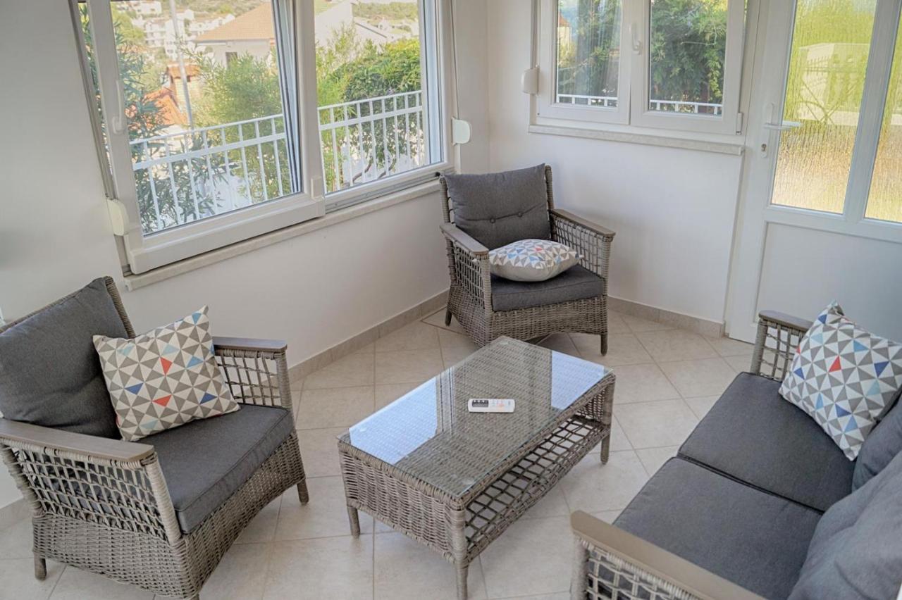 Villa Luger Eg Ražanj Εξωτερικό φωτογραφία